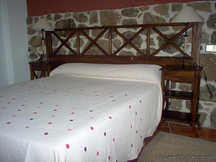 Hotel Spa Villa De Mogarraz Room photo
